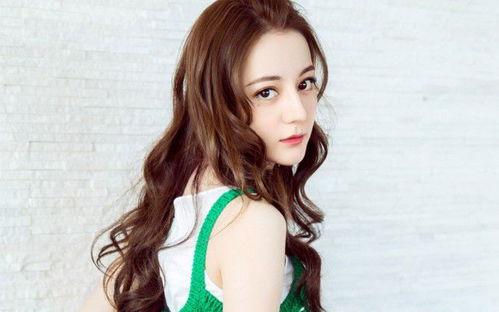 明星爆料吃瓜迪丽热巴,揭秘娱乐圈背后的真实故事