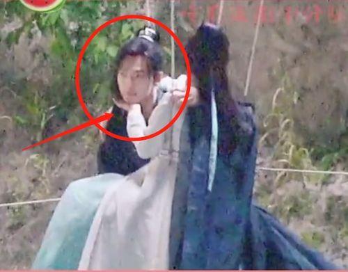 吃瓜爆料李沁赵露思,娱乐圈的瓜田奇遇记