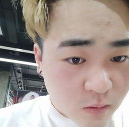 吃瓜阿黑颜反差,揭秘反差萌的神秘魅力